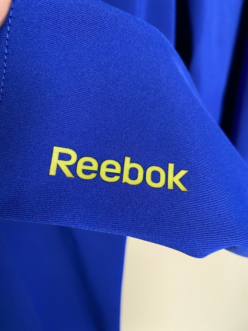 Reebok Bright Blue Cropped Leggings with Logo Waistband - Picture 3 of 7